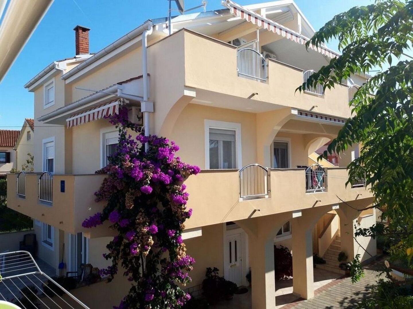 Apartments Mira Задар Экстерьер фото