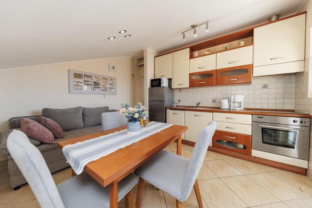 Apartments Mira Задар Экстерьер фото